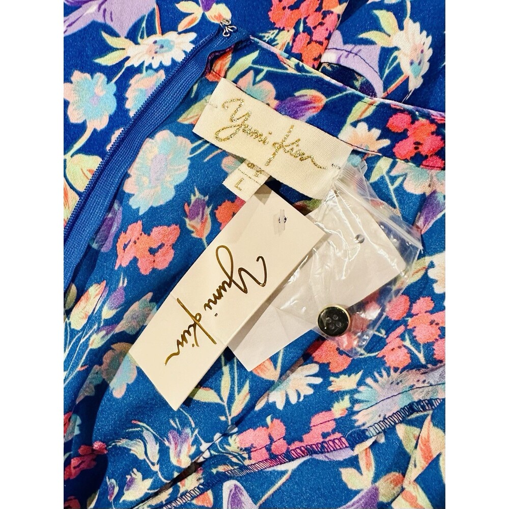Yumi Kim Blue Floral V-Neck Belted Romper Size L Large NWT!!! - Picture 4 of 6
